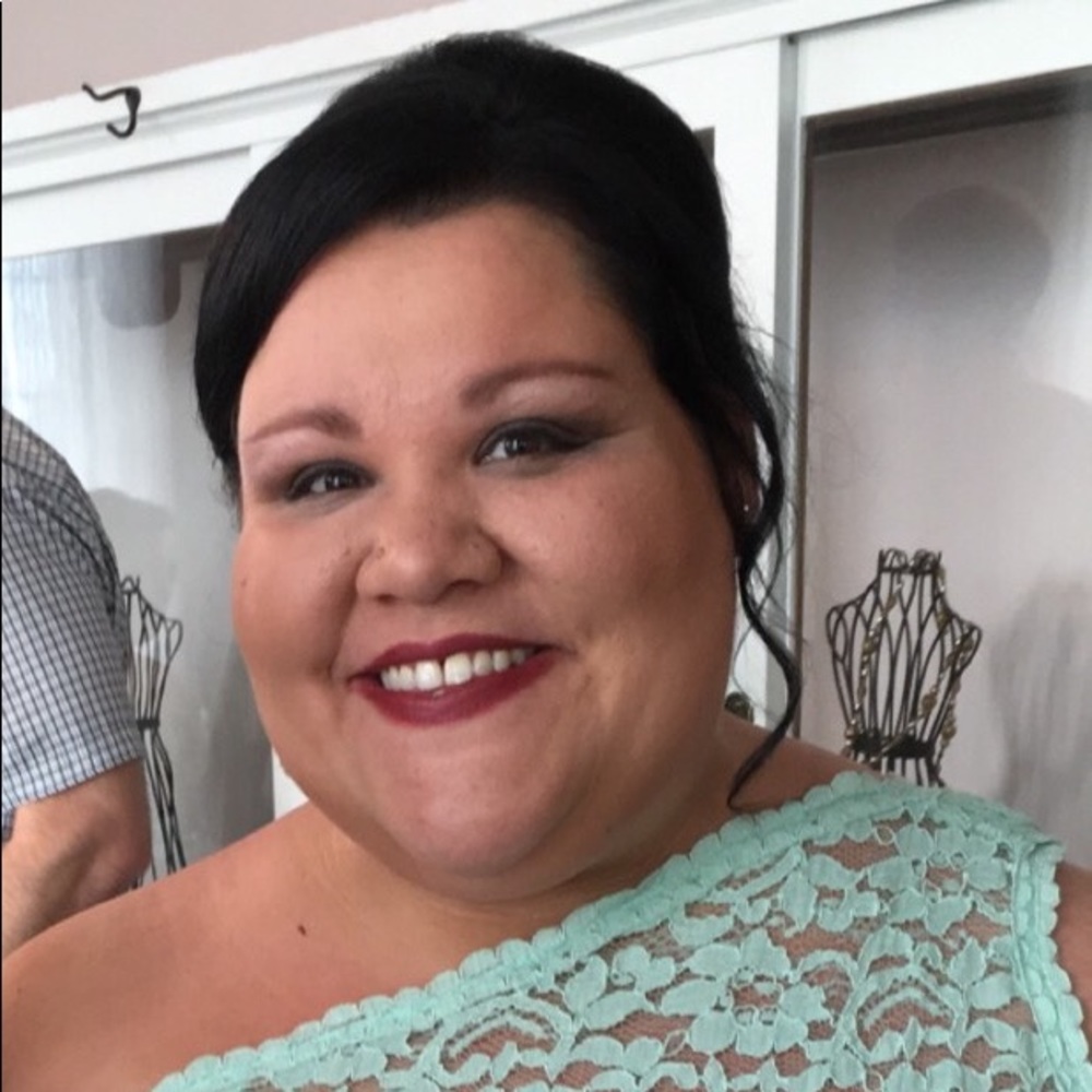 Meet your Posher, Nicole